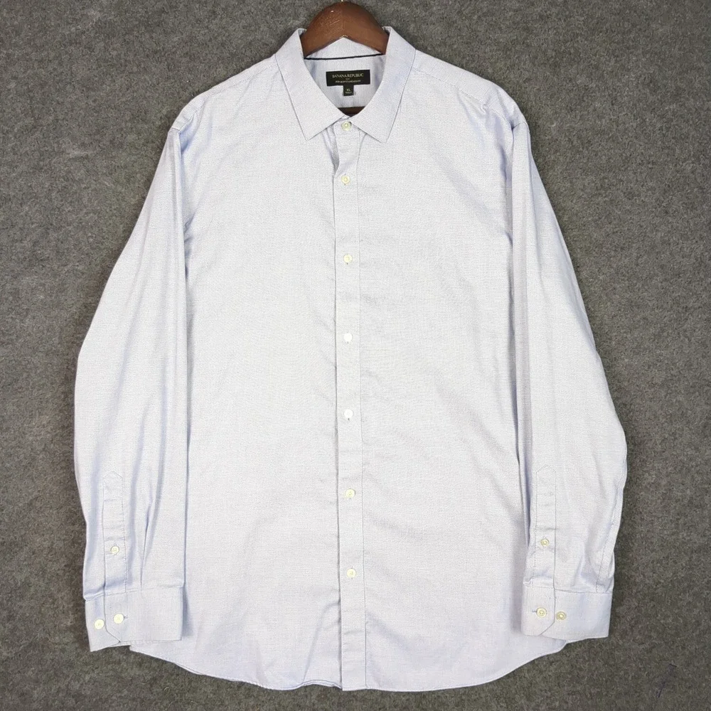 Banana Republic Mens XL Non-Iron Standard Fit Blue Micro Check Button Down Shirt